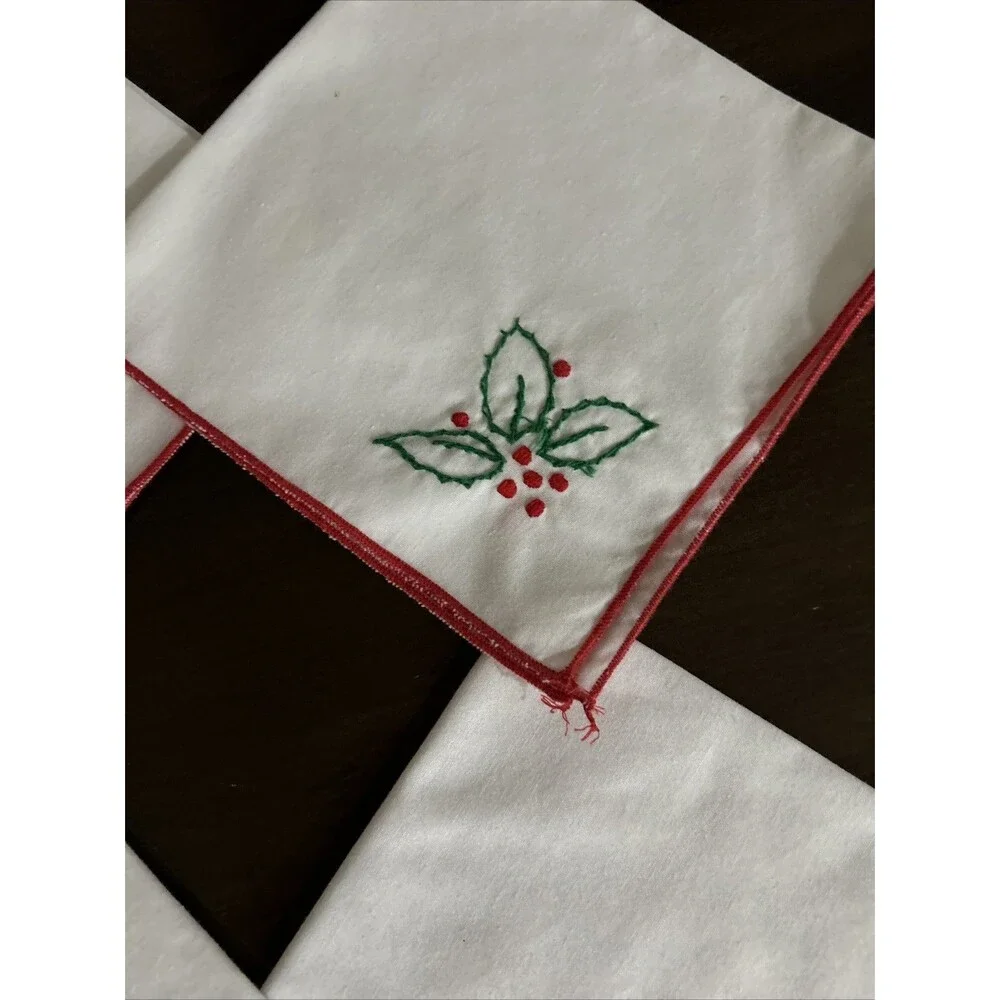 Vintage Embroidered Holly Christmas Napkins Set Of 4